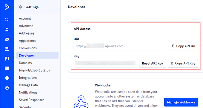 Copia la clave API y la URL de ActiveCampaign y pégalas en el editor de texto