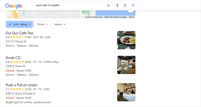 Exemplo do Google listando os cafés mais bem avaliados em suas SERPs Exemplo do Google listando os cafés mais bem avaliados em suas SERPs