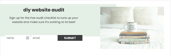 オンラインビジネスのリード獲得に使用されるサインアップフォームの例