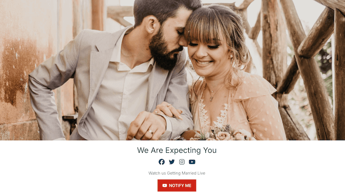 How to create a beautiful and well-organized wedding website